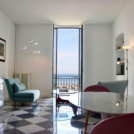 "Le Grand Hotel" Prestigieux Et Unique, Vue Mer Ментона Экстерьер фото